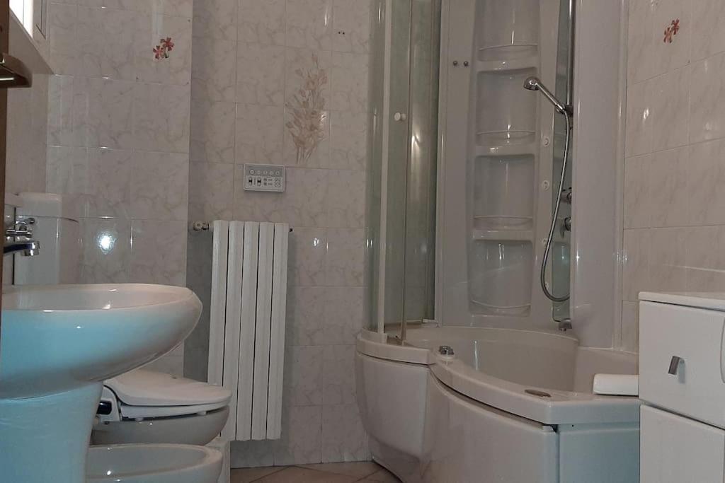 הוילה ג'רה לאריו House Marika מראה חיצוני תמונה